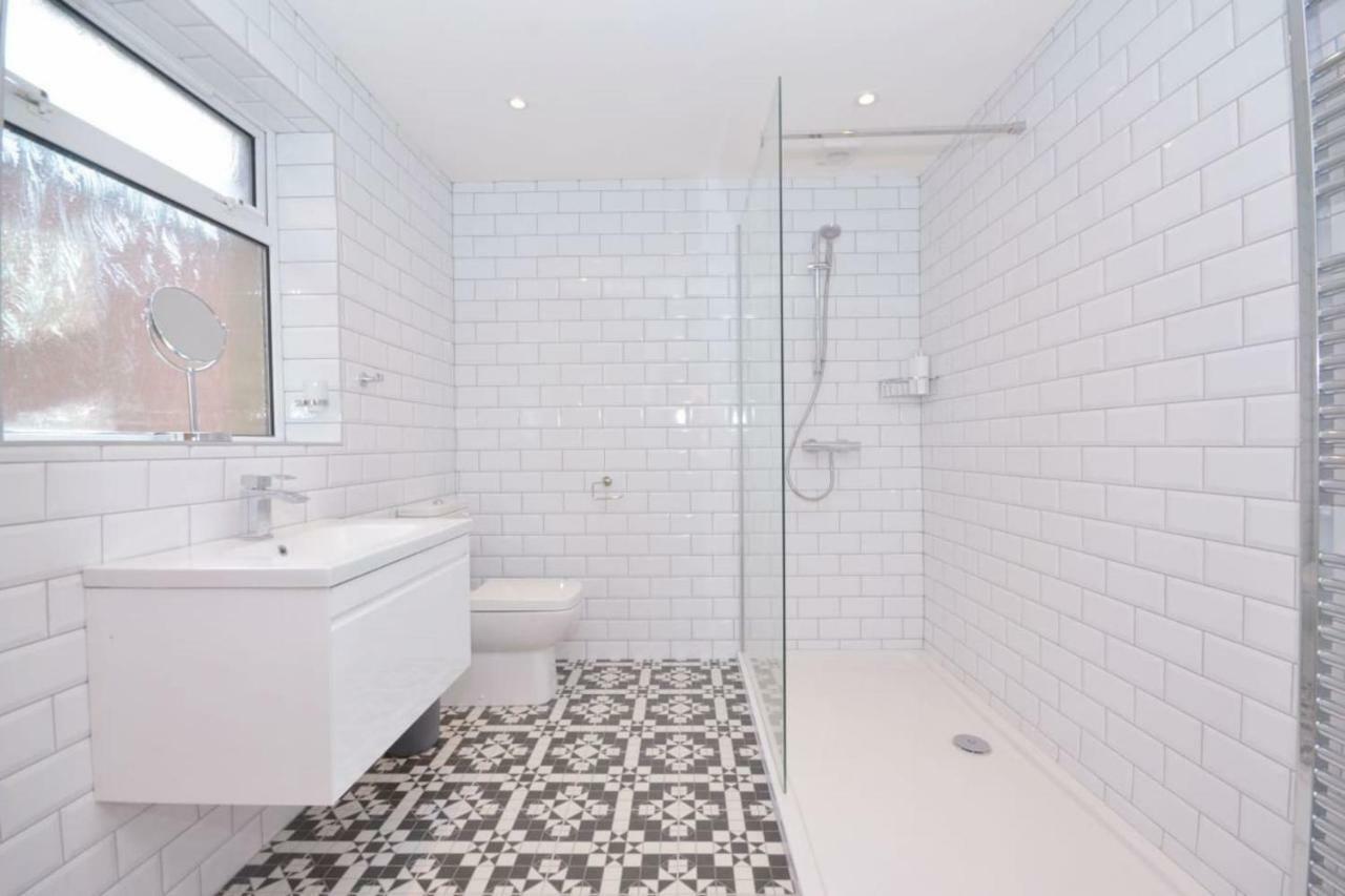 Queens Quarter Townhouse 1 Belfast Exterior foto